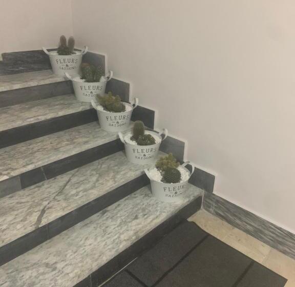 تختخواب و صبحانه Le Stanze Di Dalia