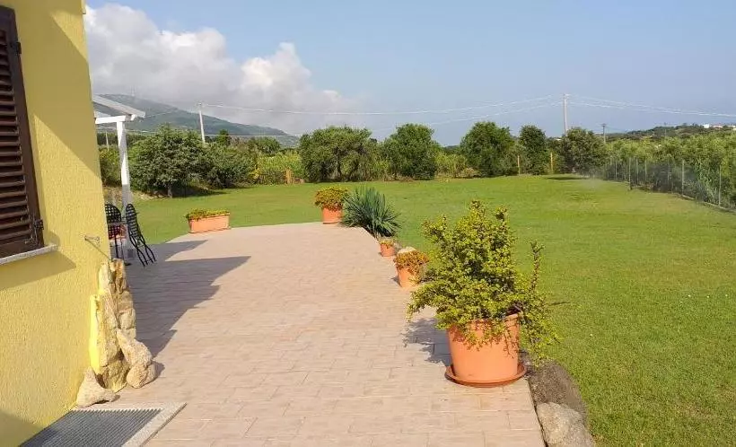 ベッドアンドブレックファースト Villa Paola