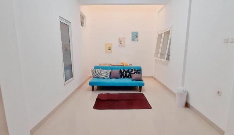 Hotel Nine Suites Syariah Redpartner