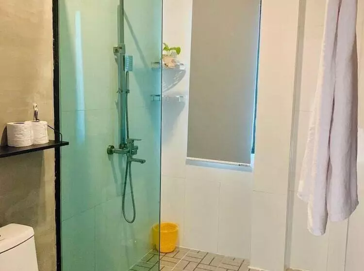 هتل Raing Phnom Bungalow