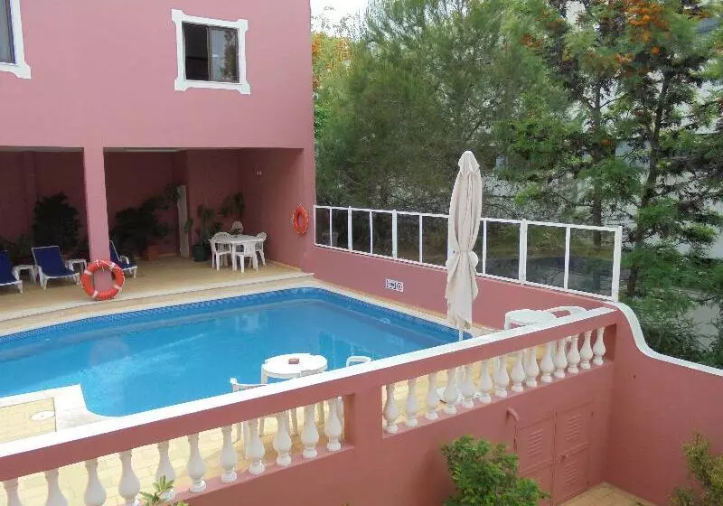 Boutique Hotel Marina S Roque