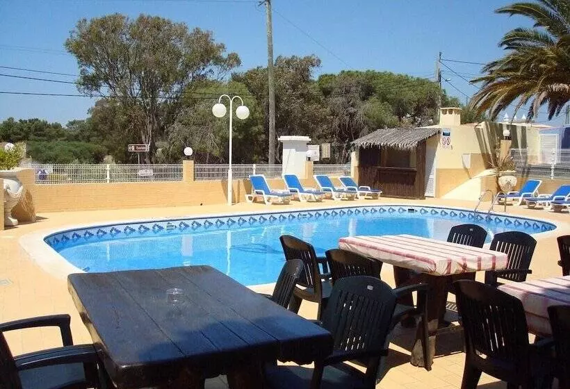 客栈 Torre Velha Al