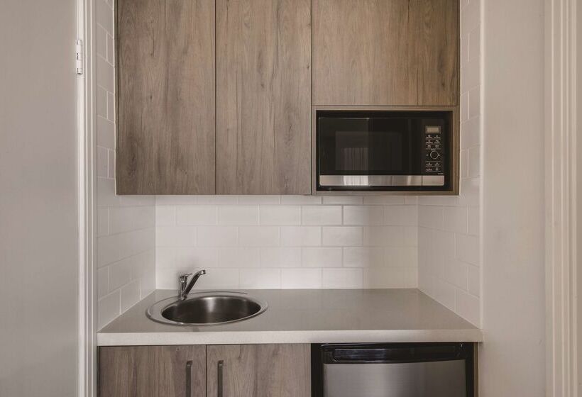 Adina Apartment Hotel Coogee Sydney