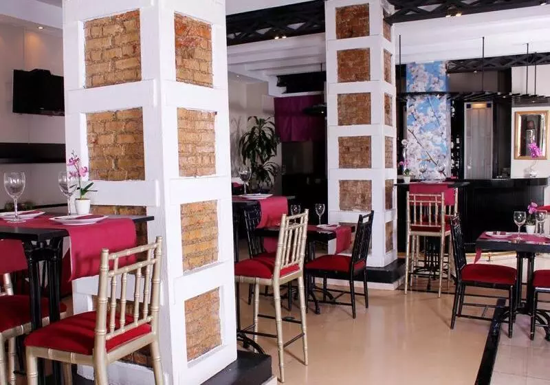 هتل Atarazanas Malaga Boutique