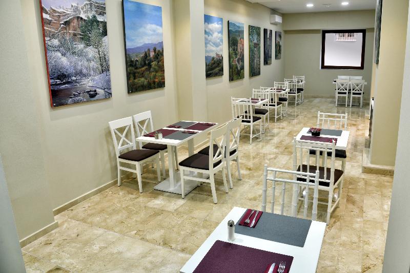 هتل Atarazanas Malaga Boutique