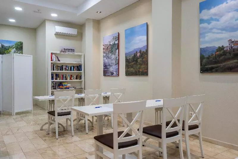 هتل Atarazanas Malaga Boutique