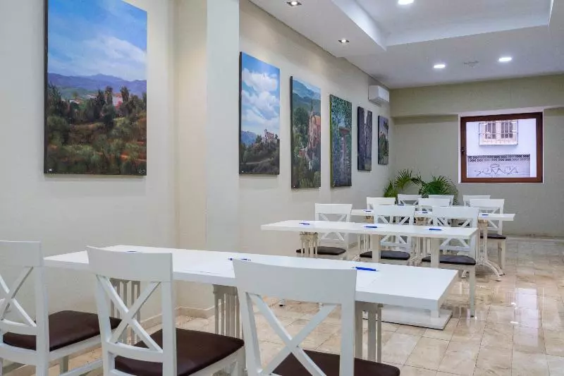 هتل Atarazanas Malaga Boutique