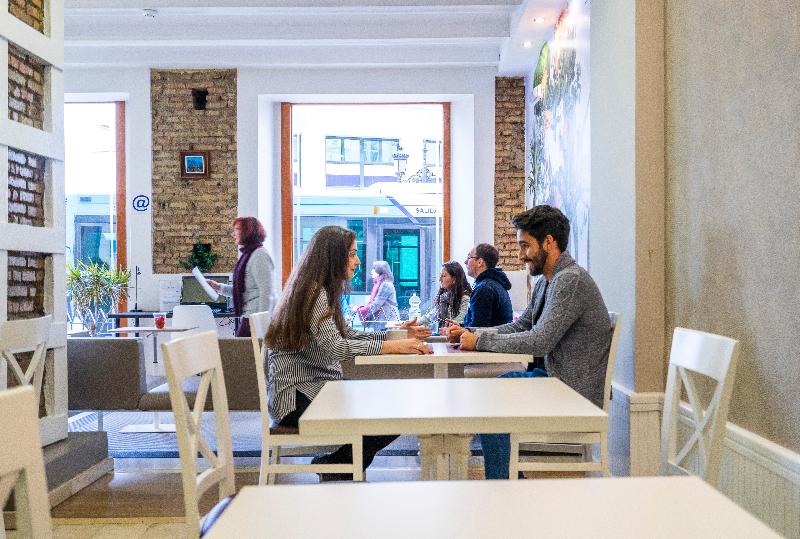 هتل Atarazanas Malaga Boutique