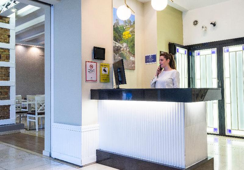 هتل Atarazanas Malaga Boutique