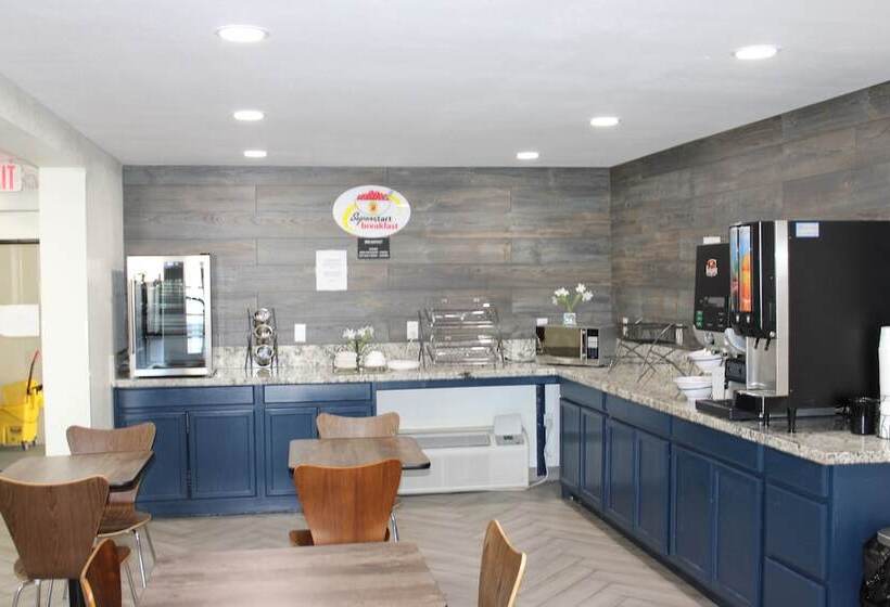 فندق Baymont By Wyndham Morganton