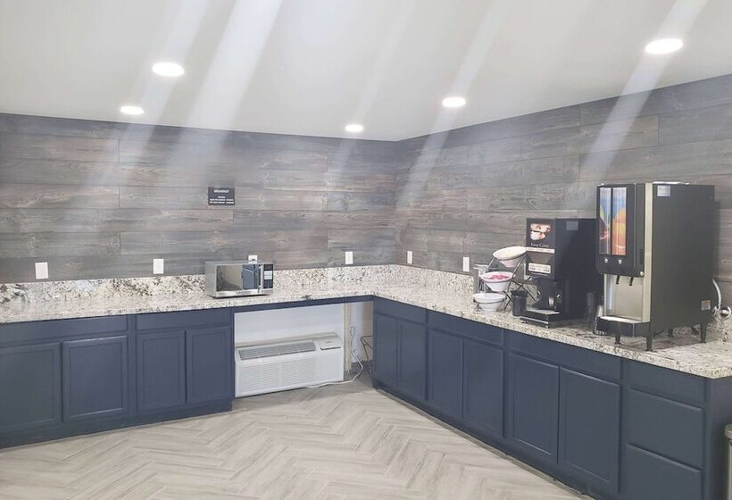 فندق Baymont By Wyndham Morganton