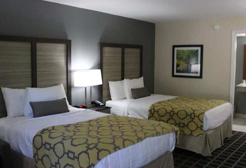 فندق Baymont By Wyndham Morganton