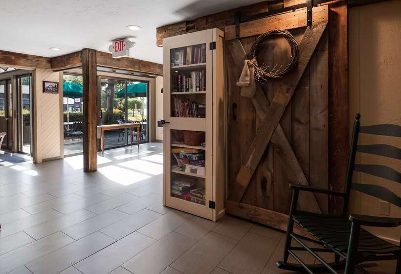 Hotel Best Western Inn & Suites Rutland Killington