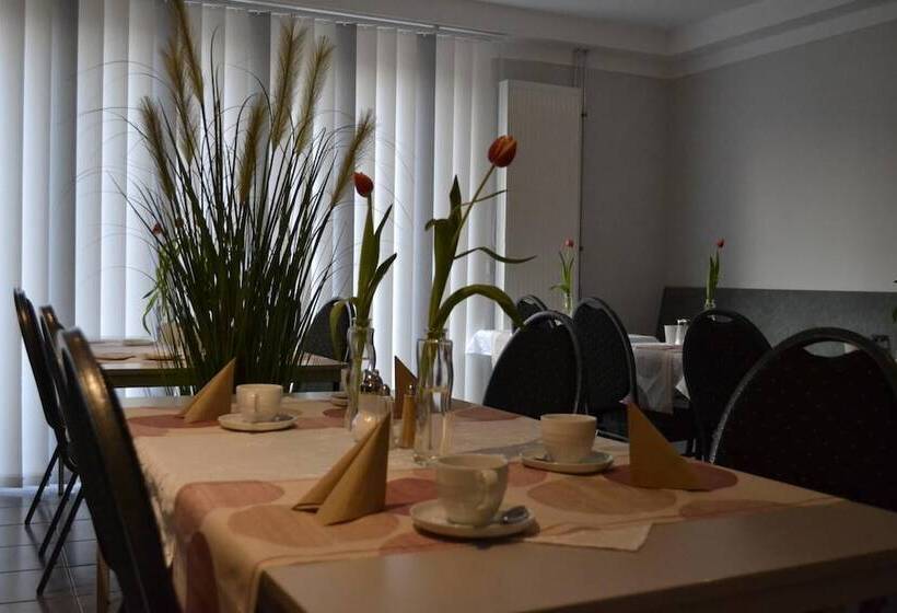 هتل Café Galerie   Smart Tv   Free Parking