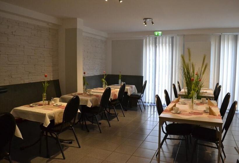 هتل Café Galerie   Smart Tv   Free Parking