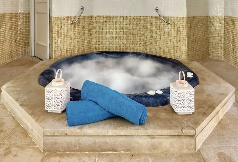 Cala Millor Garden Hotel - Adults Only