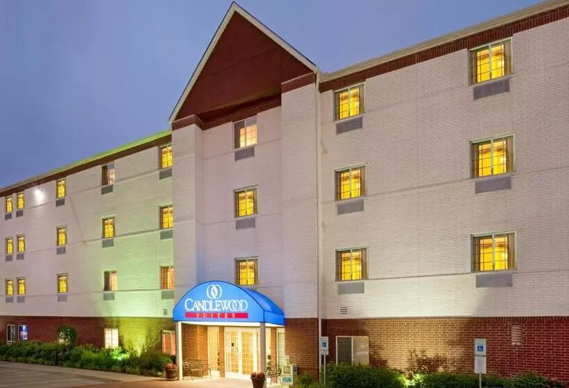 هتل Candlewood Suites Tyler, An Ihg