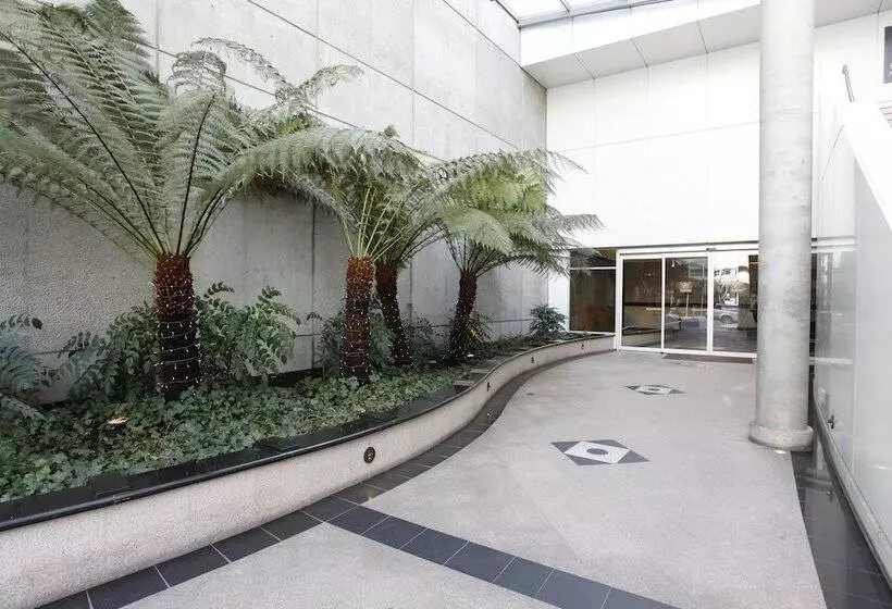 Carmana Hotel & Suites