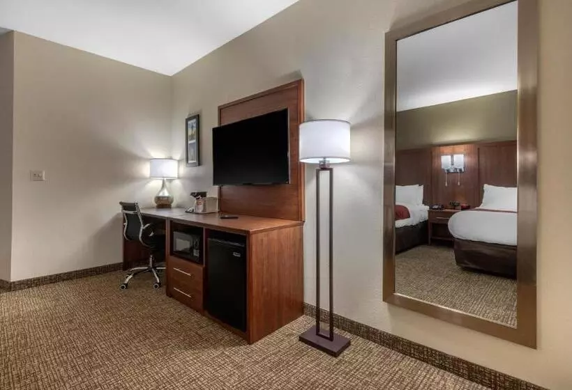 فندق Comfort Inn & Suites Montgomery East Carmichael Rd
