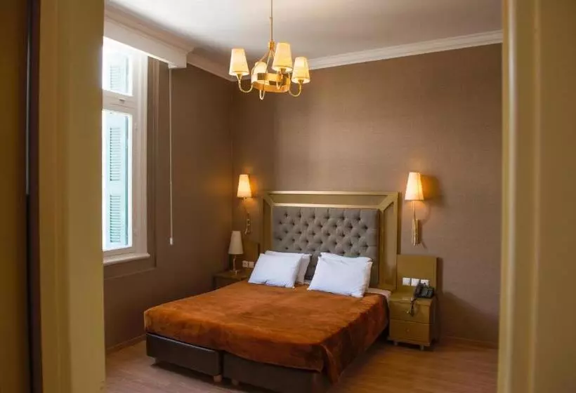 בית מלון כפרי Delphi Art