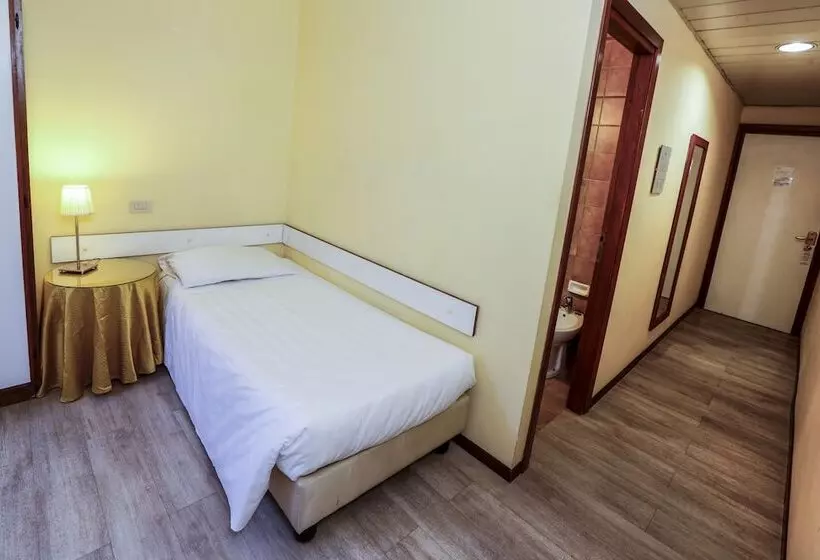 בית מלון כפרי Giardino D Europa