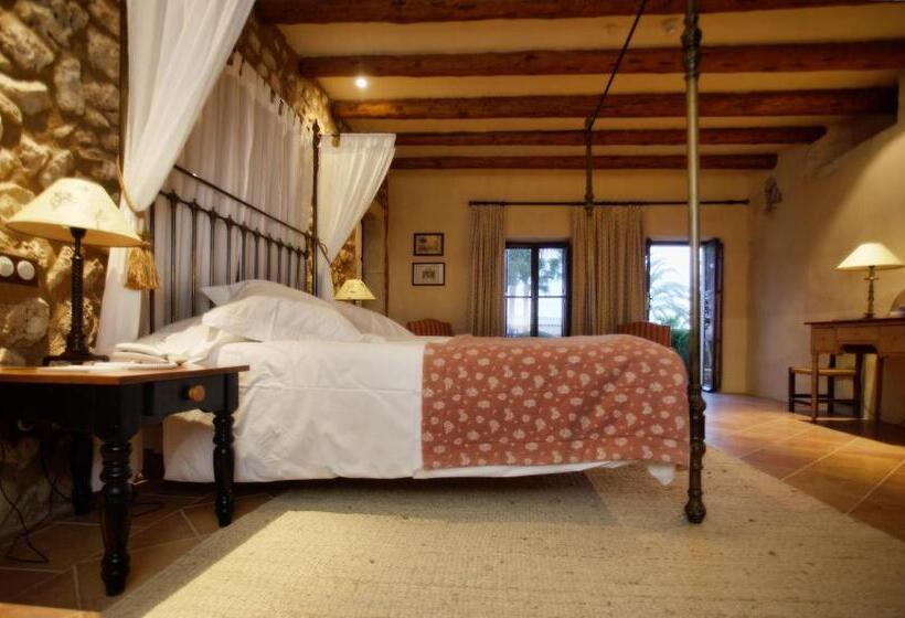 هتل Rotana Golf Resort