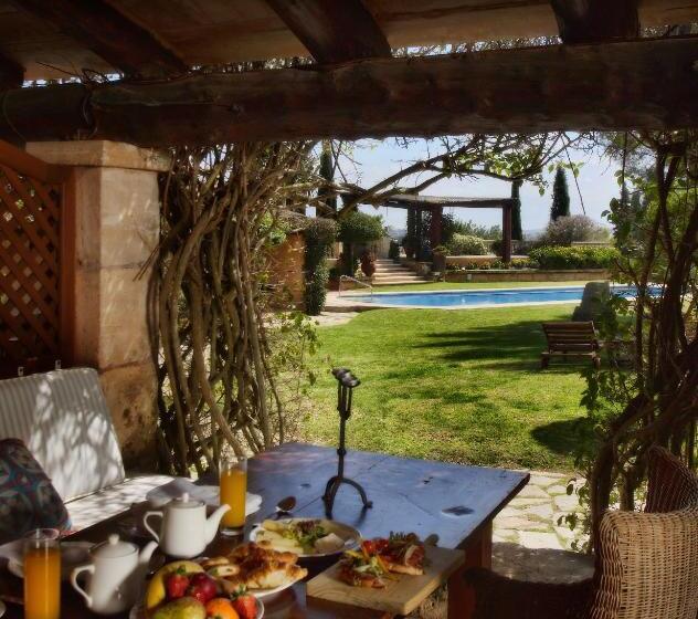 هتل Rotana Golf Resort