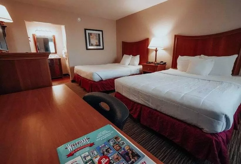 هتل Lamplighter Inn And Suites  North