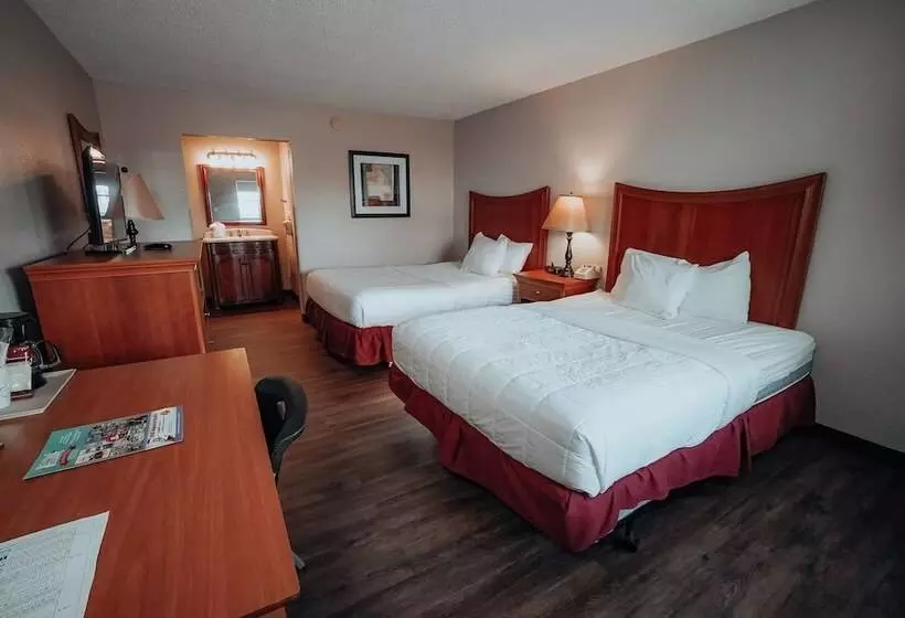 هتل Lamplighter Inn And Suites  North