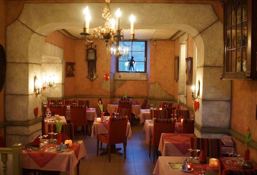 Logis Gourmet & Relax Hotel De La Sure