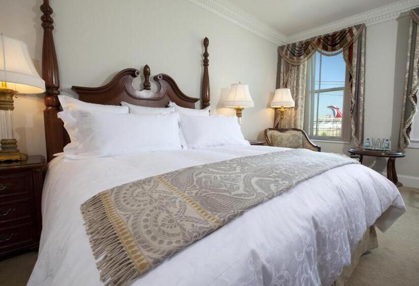 فندق Market Pavilion