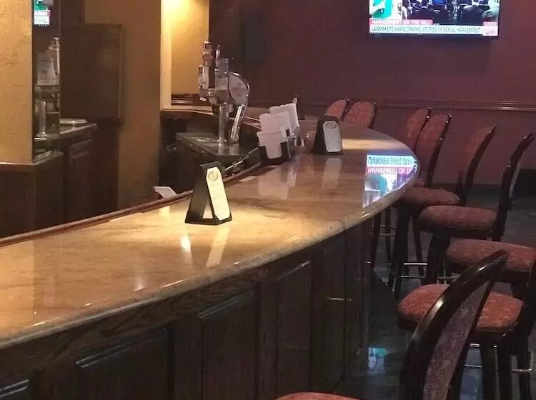 酒店 Meadowlands Plaza