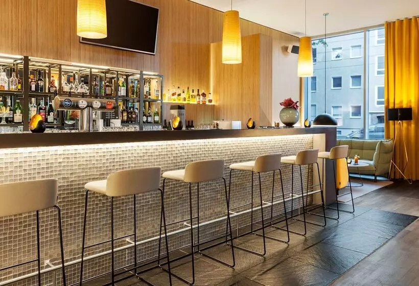 فندق NH Dusseldorf City Nord