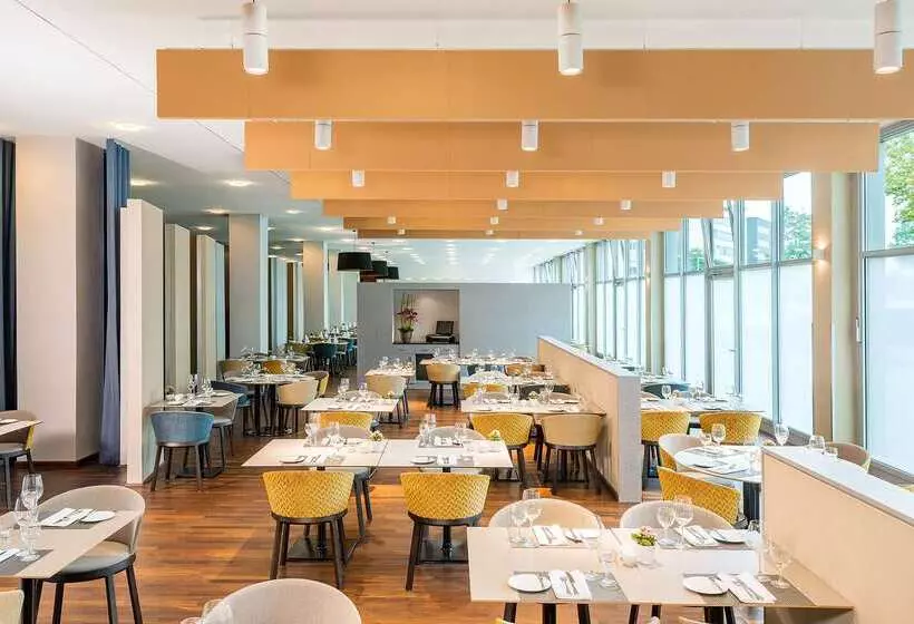 فندق NH Dusseldorf City Nord