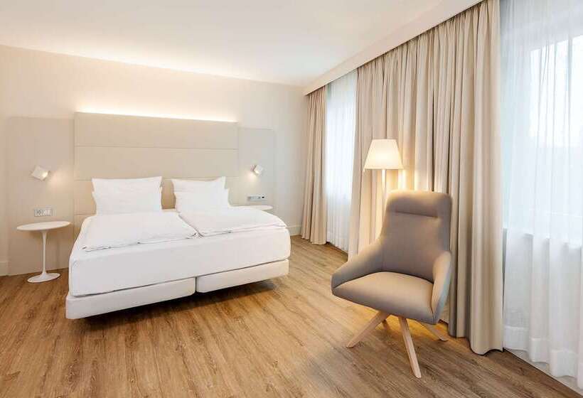 هتل NH Dusseldorf City Nord