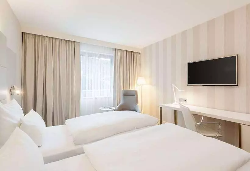 فندق NH Dusseldorf City Nord