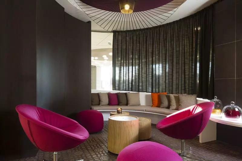 בית מלון כפרי Oceania Rennes