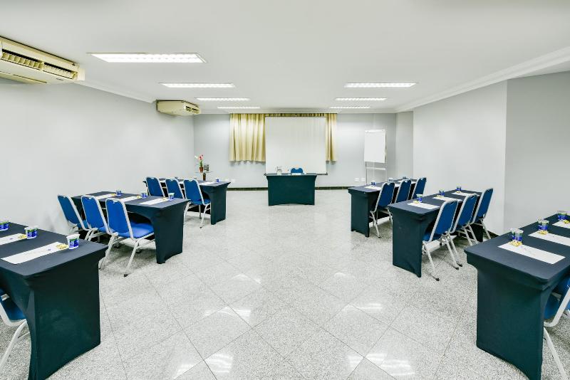 هتل Plaza Inn Executive