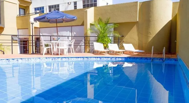 בית מלון כפרי Plaza Inn Executive