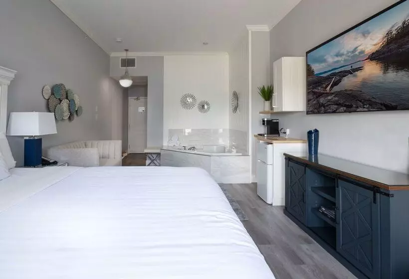 Prestige Harbourfront Resort, Worldhotels Luxury