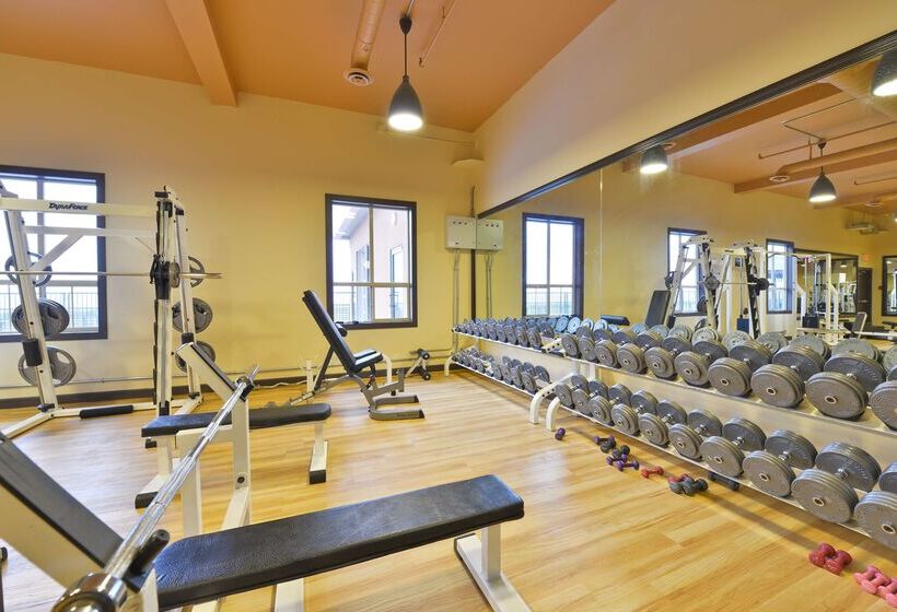 Prestige Harbourfront Resort, Worldhotels Luxury