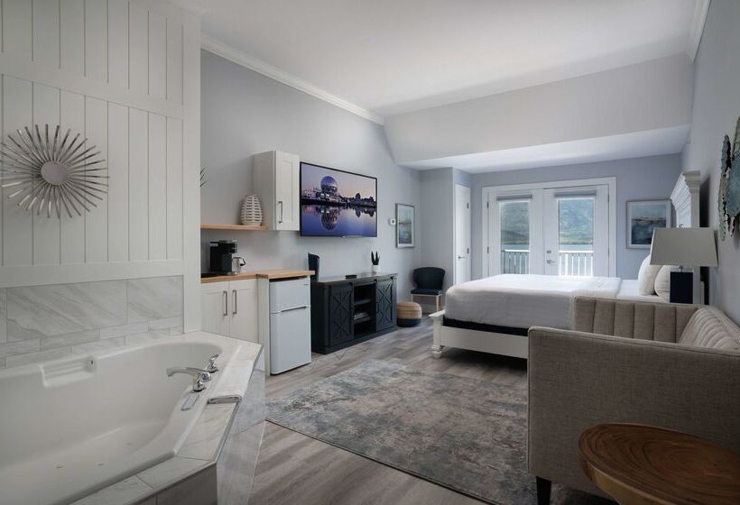 Prestige Harbourfront Resort, Worldhotels Luxury