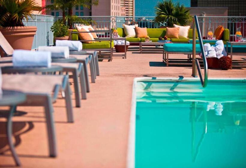 فندق Renaissance New Orleans Arts Warehouse District