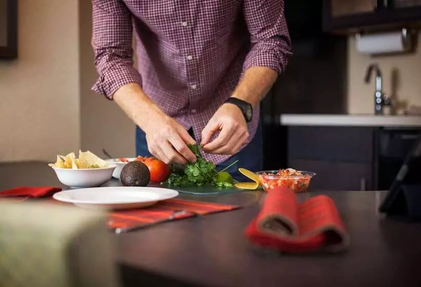 Отель Sonesta Simply Suites Parsippany Morris Plains