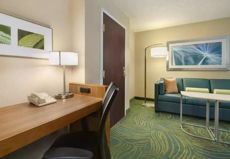 בית מלון כפרי Springhill Suites Mishawaka University Area