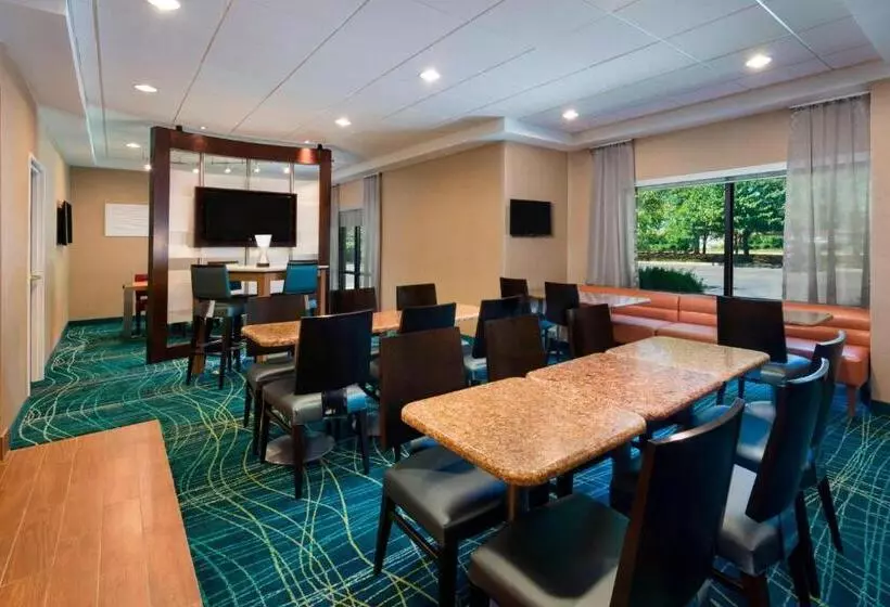 בית מלון כפרי Springhill Suites Mishawaka University Area
