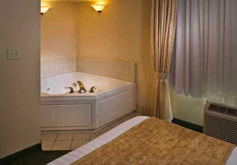 Отель Springhill Suites By Marriott Philadelphia Willow Grove