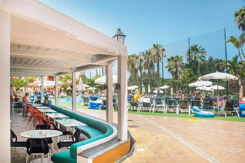 호텔 Villa Mandi Golf Resort