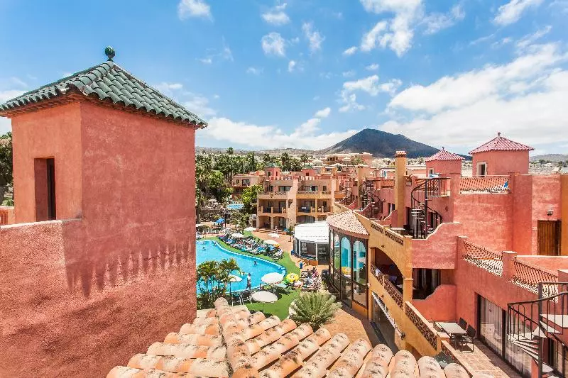 호텔 Villa Mandi Golf Resort