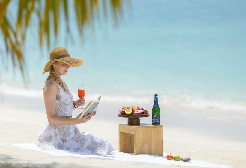 Taj Exotica Resort & Spa, Maldives